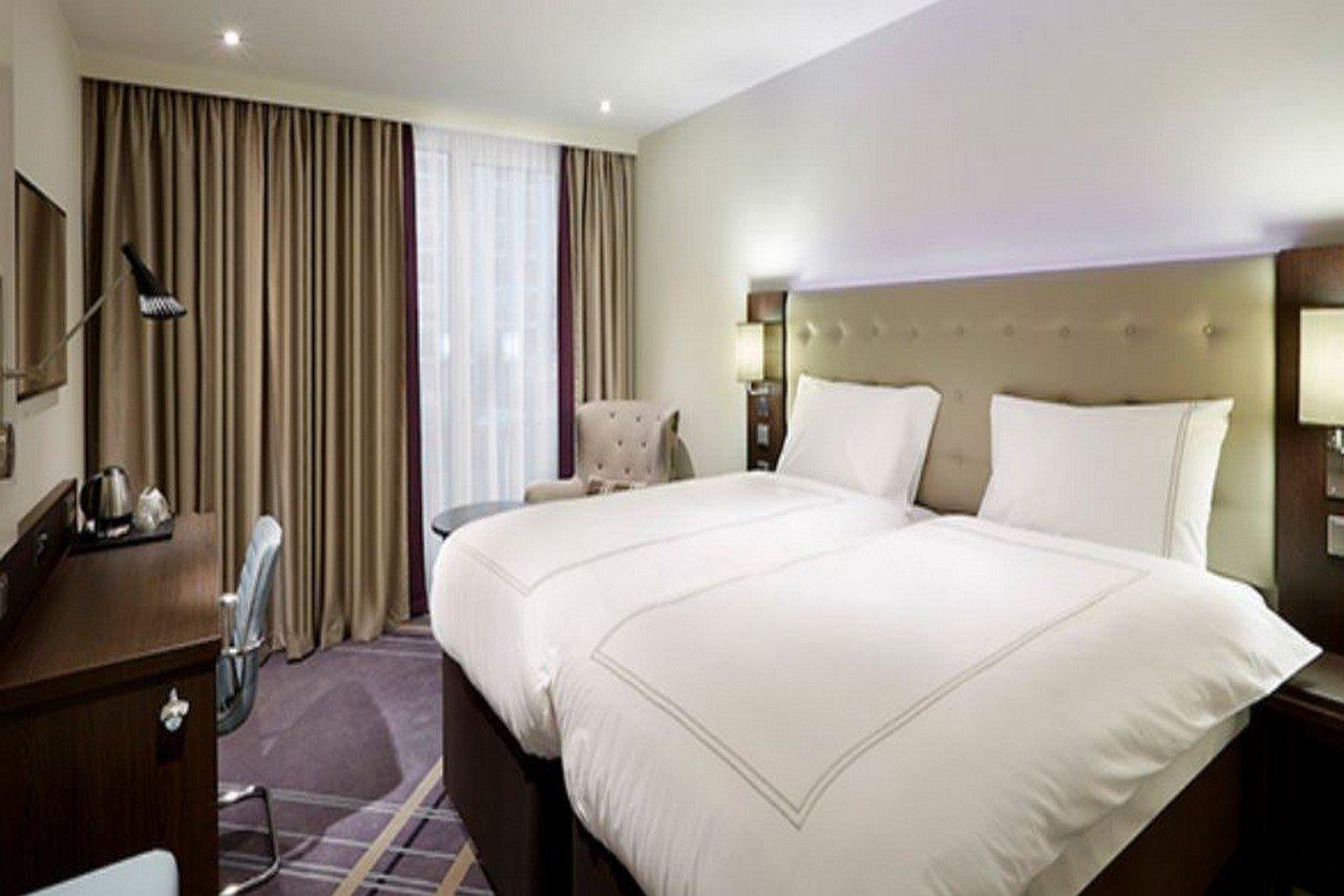 Premier Inn Duesseldorf City Friedrichstadt Zewnętrze zdjęcie