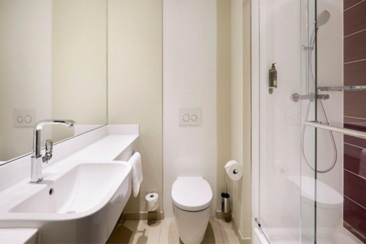 Premier Inn Duesseldorf City Friedrichstadt Zewnętrze zdjęcie