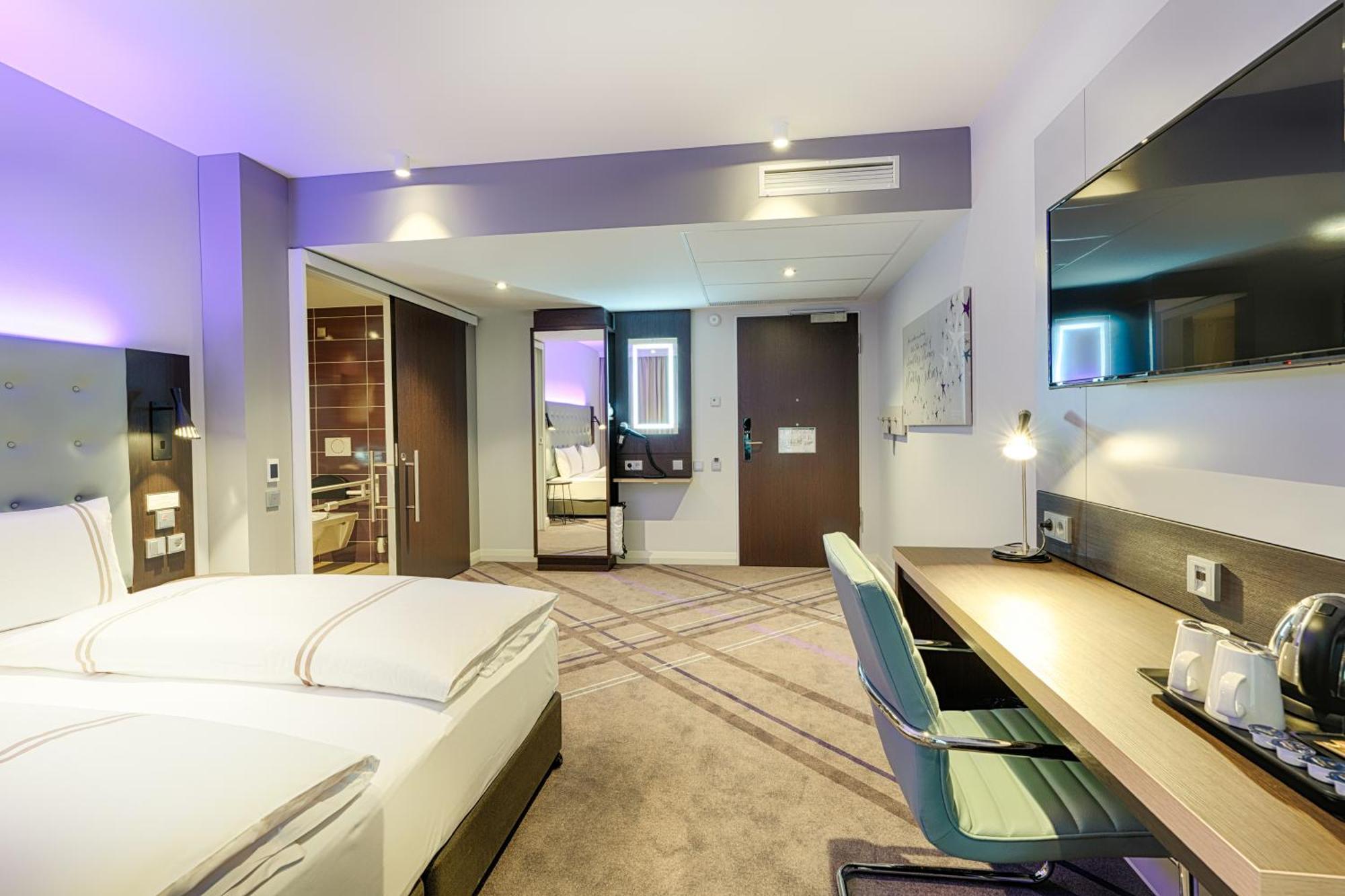 Premier Inn Duesseldorf City Friedrichstadt Zewnętrze zdjęcie