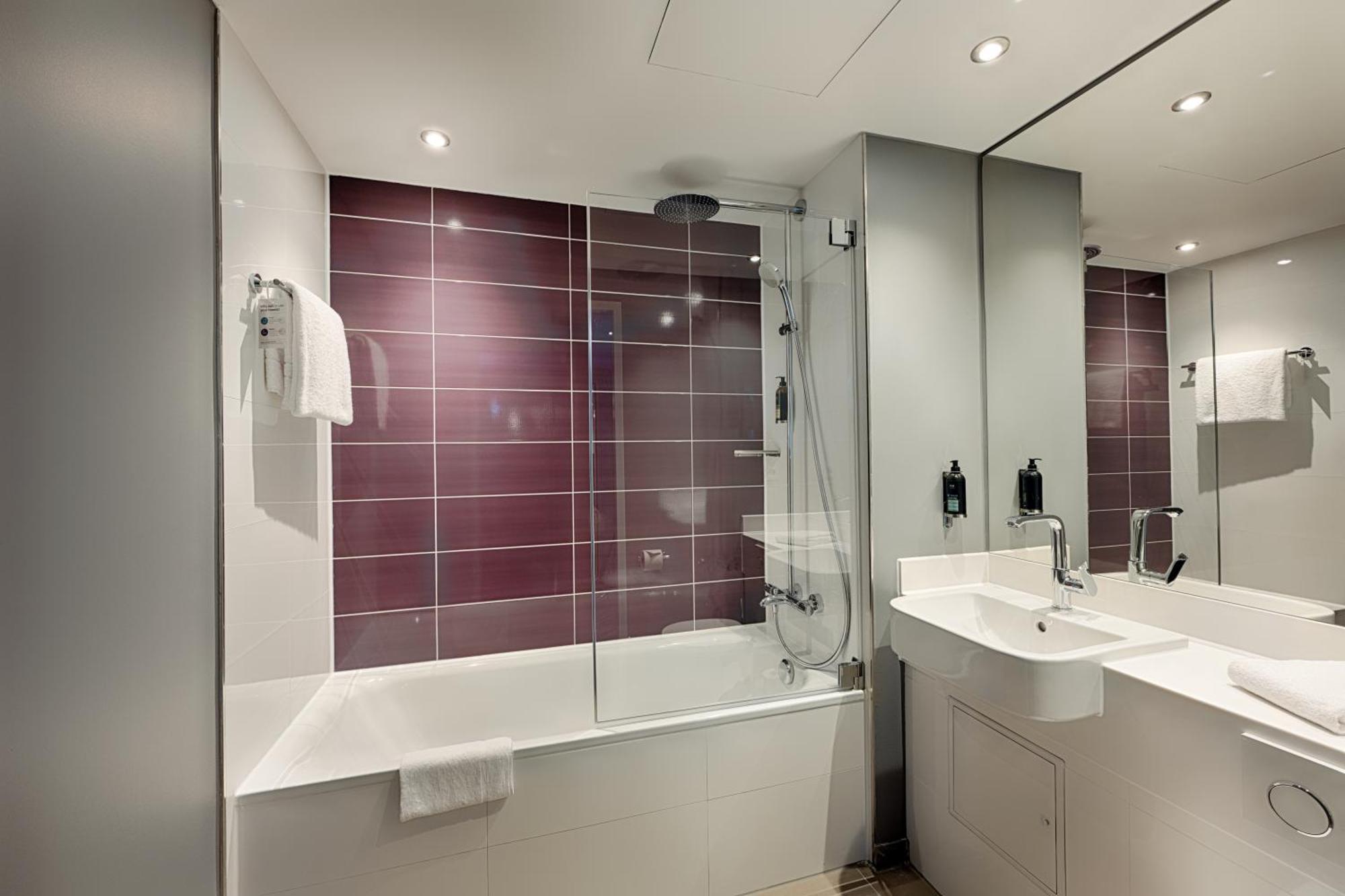 Premier Inn Duesseldorf City Friedrichstadt Zewnętrze zdjęcie
